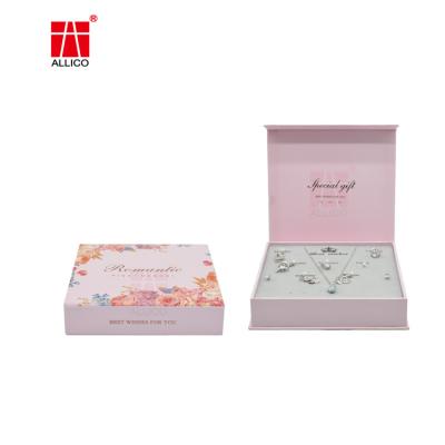 Boîte-cadeau magnétique rose de style de livre, 250g boîte-cadeau pendant d'e cannelure