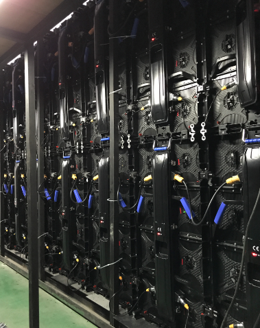 Indoor Outdoor LED Stage Backdrop Screen P2.9 P3.91 500x1000mm One Main Nightclub