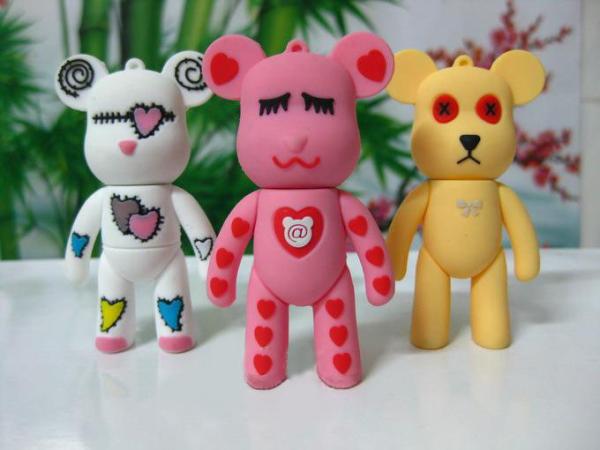 Movimentações bonitos do flash de USB do urso bonito da violência