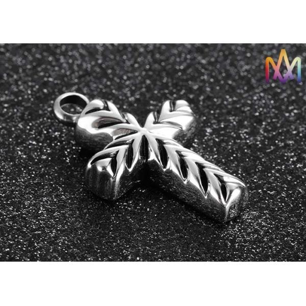 Крестовидные шармы ожерелья урны