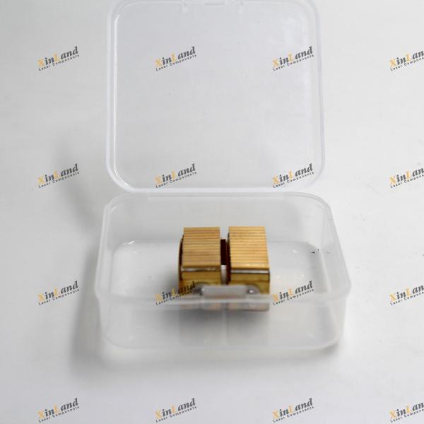 24bar 2400W 808nm 1064nm 755nm 940nm Diode Laser Piles pour l'épilation et la puce de diode laser industrielle