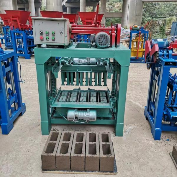 Factory Wholesale Automatic 2-Hole Concrete Cement Brick Making Machine Plastic Waste Processor Manufactured in China
