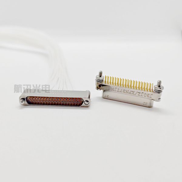High-Quality J30jzn37zkca000 Crimping Wire Connector Socket with 37 Pins