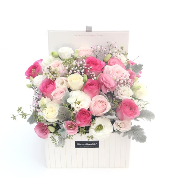 Square Folding Flower Gift Pink White Paperboard Box Carton Packaging Customized