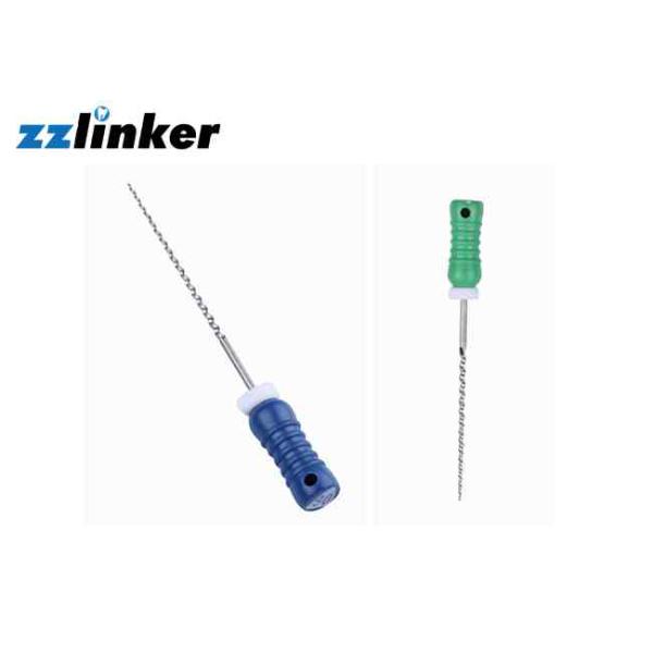 Эндодонтик зубоврачебные Эндо файлы в поперечном сечении треугольника никеля гибкого трубопровода зубоврачевания Титанюм