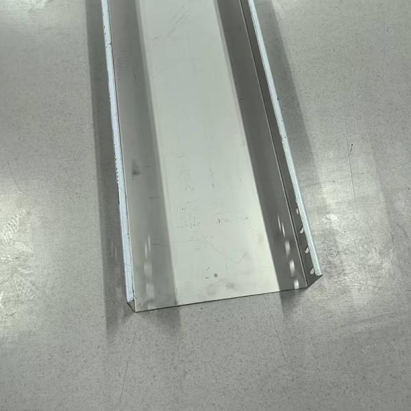 1.2mm-2.5mm Thickness Industrial Cable Tray Durable Solution For Cable Management