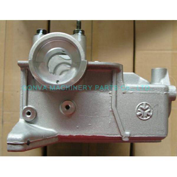 Silver Engine Cylinder Head Mitsubishi 4d56 Cylinder Head For Excavator