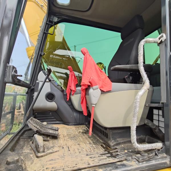 В хорошем состоянии Коматсу использовал экскаватор Pc110 Япония импортировала подержанный экскаватор