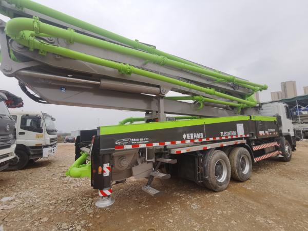 2012 Zml 47m Concrete Pump on Benz Truck Concrete Boom Pump for Heavy Equipment Needs