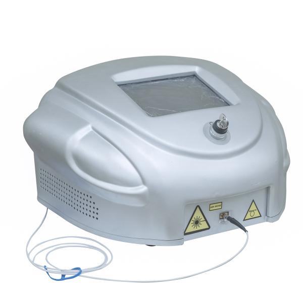 Equipamento Pulser portátil da terapia do laser, máquina da remoção da veia da aranha 980nm