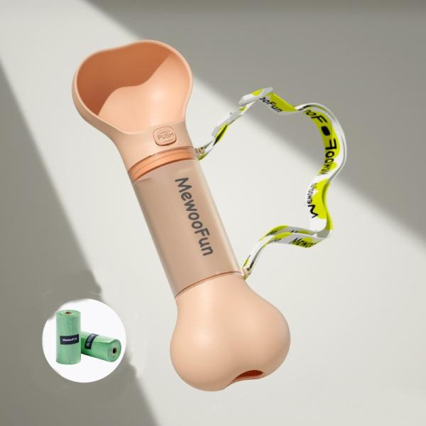 Собаки идут вне питьевая вода любимца Tableware чайника собаки чашки воды портативная сопровождая чашку на открытом воздухе