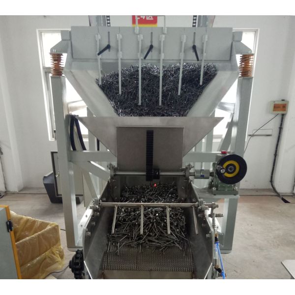 Automatic Carton Packing Machine for Fasteners with 10bag/min Capacity and Easy Operation