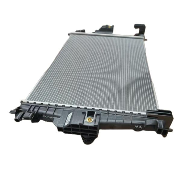 Radiateur de réservoir d'eau automobile 1330Z2 9673491480 Pour PEUGEOT 308 RCZ Citroën DS4S DS5LS DS5 DS6