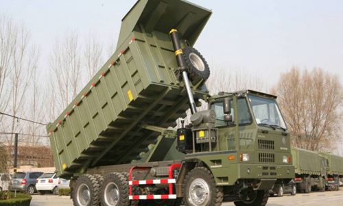 Донфенг использовало самосвал 2013 сделанных годом стандарт эмиссии евро 3 для минировать