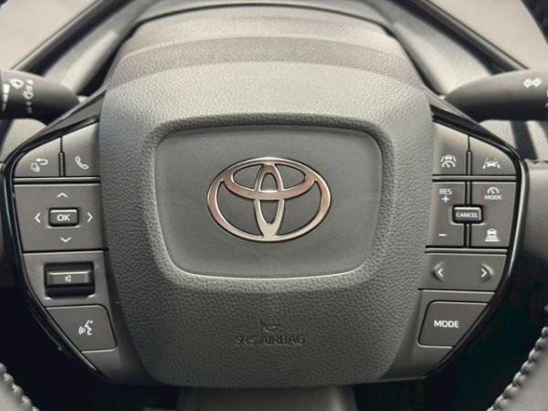 Toyota Prius U Panoramic Display Blind Spot Display Genuine 8-Inch Display Audio Toyota Safety Perception Expansion Package Full-Range TV ETC 2.0 Rear Camera Parking Support Brake