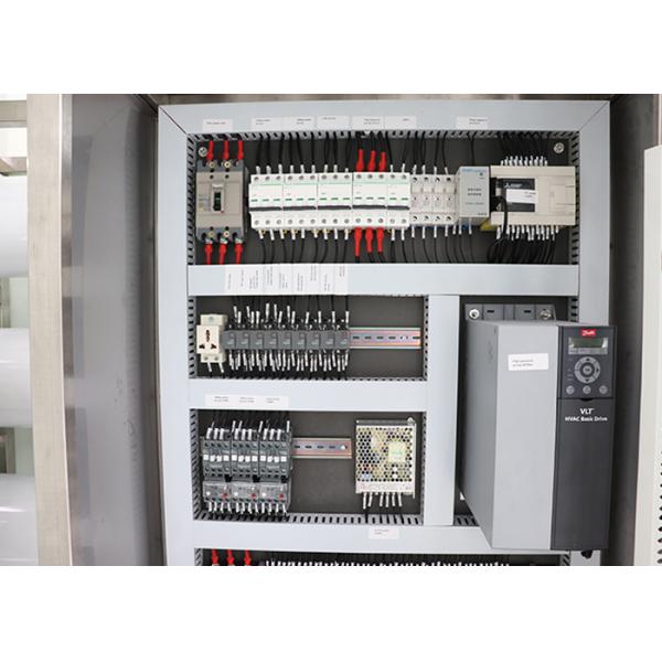 8m³ Mobile Water Desalination Plant Reverse Osmosis Plant / Industrial Water Purification Equipment