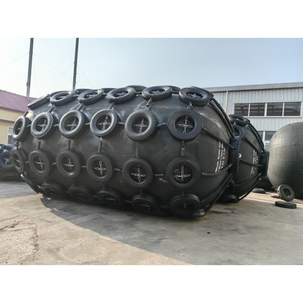 Diameter From 0.5m To 4.5m Pneumatic Rubber Fender Deflection 60%