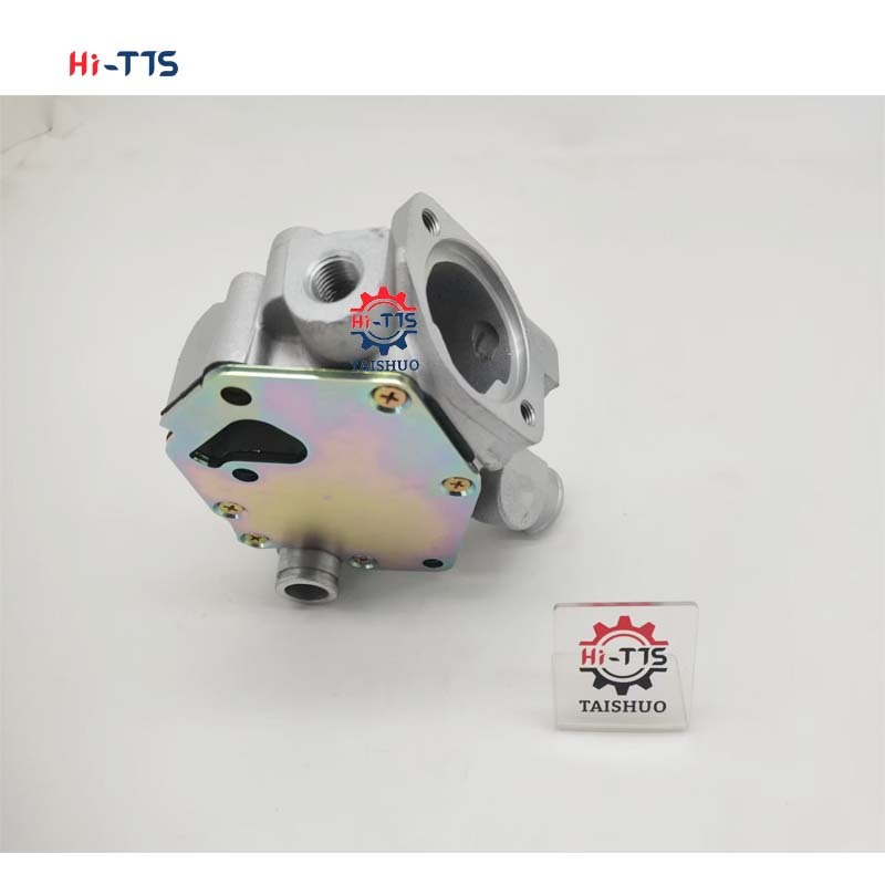 Diesel Engine Water Pump OE 119025-42001 11902542001 119025-42000 11902542000 Fit 3TNM72 3TNM74F Excavator Replacement Parts
