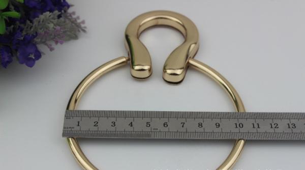 Custom metal hardware accessories zinc alloy light gold purse leather low price handbag strap handle