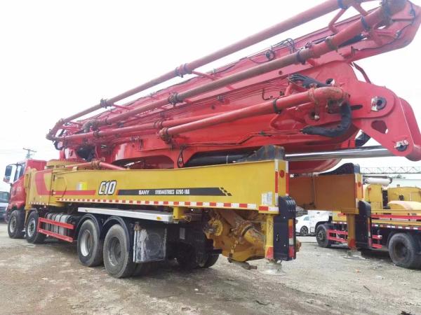 Diesel 11 Years Zoomlion Mer Cedes Benz 47 Meters Used Concrete Pump Truck 52 Meters Horizontal Delivery Distance