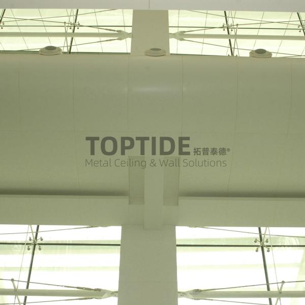 Custom Made Exterior Suspended Aluminium Windproof Ceiling Metal Curved Washable Ceiling Tiles