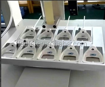 точность Маленькая клеевая распределительная машина Режим работы Кнопка или ручной терминал