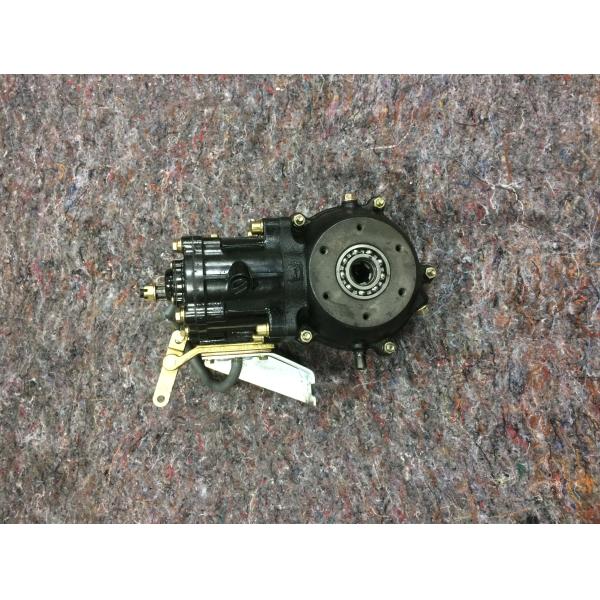 Three Wheeler Chassis Parts , Two Speed Driving Rear Axle Gearbox