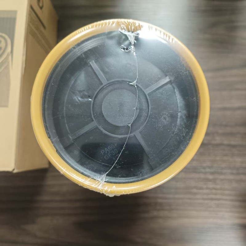 FS19591 Excavator Spare Parts Fuel Water Separator Filter Truck Fuel Filter 4395037 439-5037