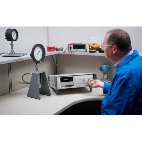 FCC Durable Multi Product Calibrator , Fluke 8270A Oscilloscope Calibrator