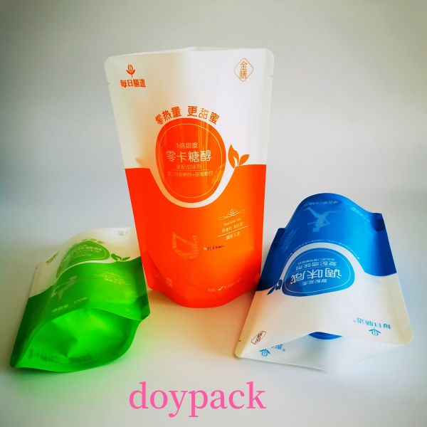 Digital Printing With Logo Customized  Low Qty Custom Mylar Bags for Food Storage Packaging Plastic  Stand up Zipper Pouch