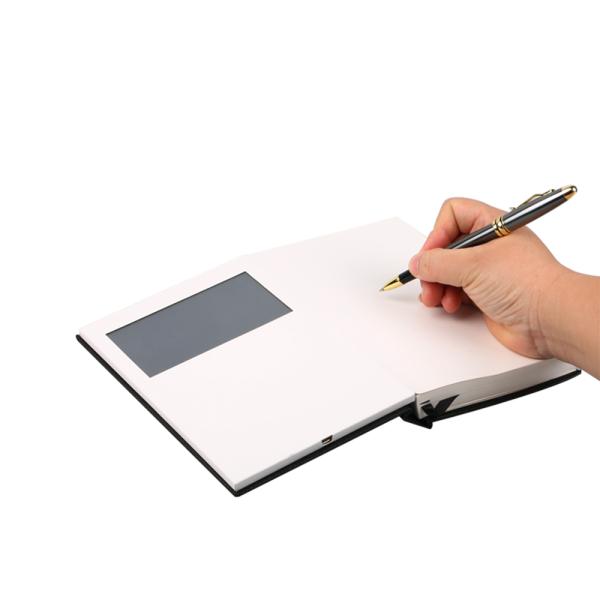 Подгонянный LCD 2,4 дюймов видео- карта имени Lcd приглашения магнитная