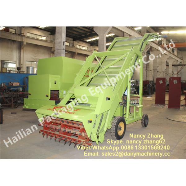 Electric Motor Cow TMR Feed Mixer Mobile Silage Reclaimer For Farm