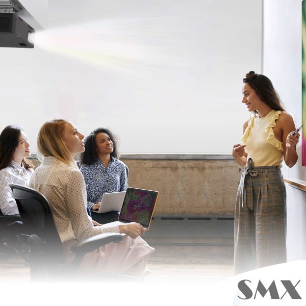 3500 Lumens Video Projector with XGA for Classroom Meeting Room Projection