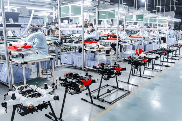 One Key Return FPV Drone Kit Max Speed 15m/S Takeoff Weight 1025g Max Flight Time 47 min Wheelbase 372 mm Max Flight Speed 18 m/s Motor 2212 1000KV Esc 20A