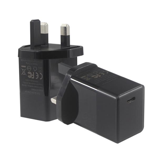 Carregador USB-C PD GaN 65W com ficha UK para laptops e telemóveis