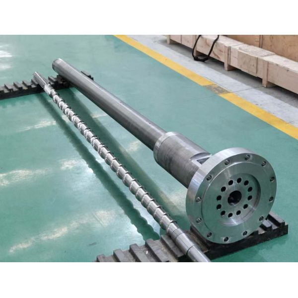 38CrMoAI Single Screw Extruder Screw Barrel with Nitriding Layer 0.5-0.8mm and Barrel Diameter 35mm-500mm for Extrusion