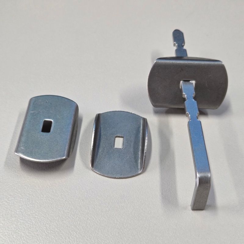 Stainless Steel Anchor Fasteners Are Used To Fix Industrial Furnace And Kiln Fiber Blankets