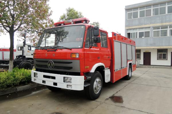 6CBM 190HP Dongfeng 4x4 EQ5162N Fire Fighting Truck