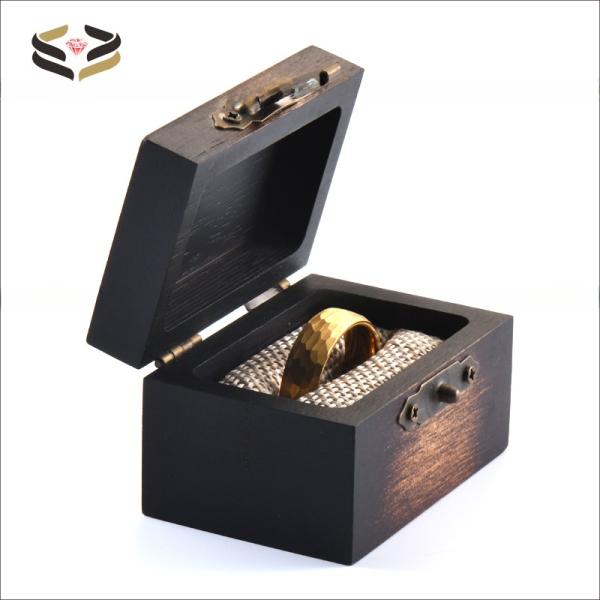 Madera Koa natural grabado en caja de anillos de madera personalizada para anillos de boda 60*40*36mm
