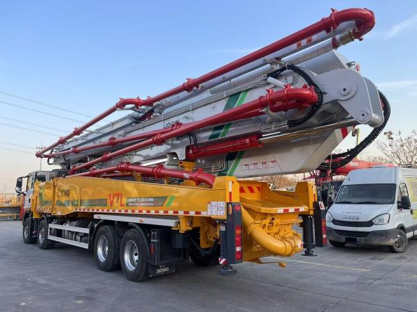 XCMG 62 mètres Camion à pompe à béton Sitrak Camions à pompe 2025