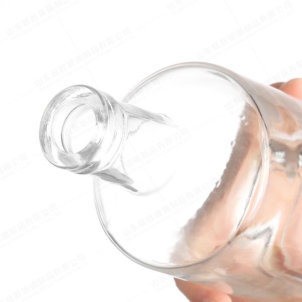 Material del cuerpo Vidrio Botella vacía redonda para vino Gin Ron Brandy Vodka Liquor 750ml 500ml
