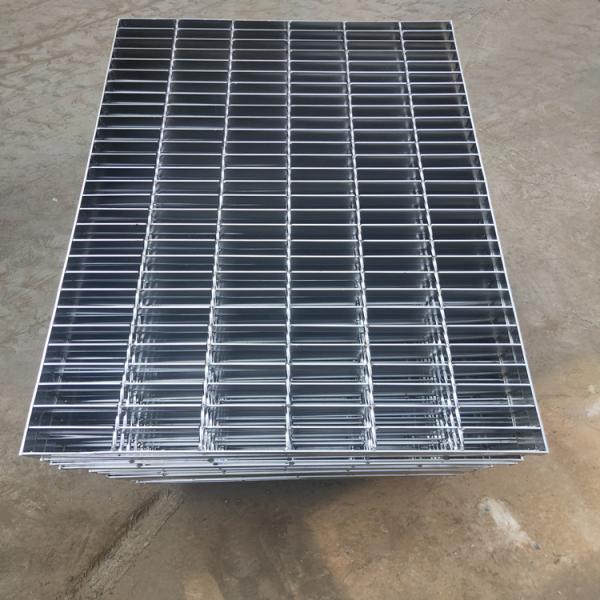 Raspagem de aço comum galvanizada do padrão dos materiais de construção do metal do mergulho quente