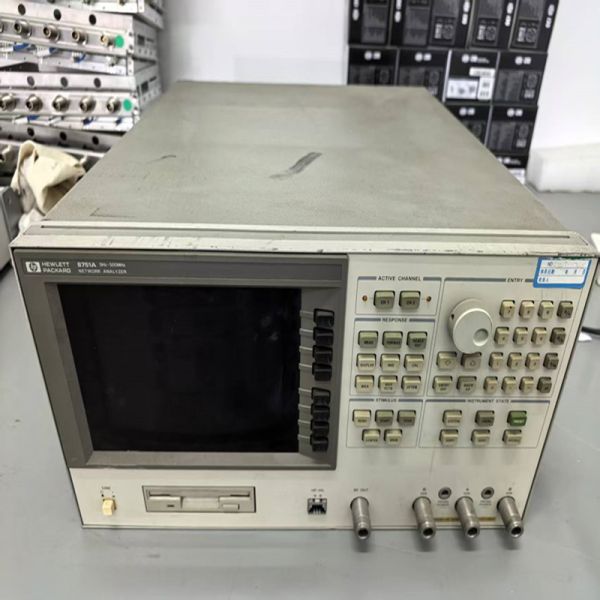 Keysight 8751A Benchtop Network Analyzer with 5 Hz to 500 MHz Range and Lab Precision