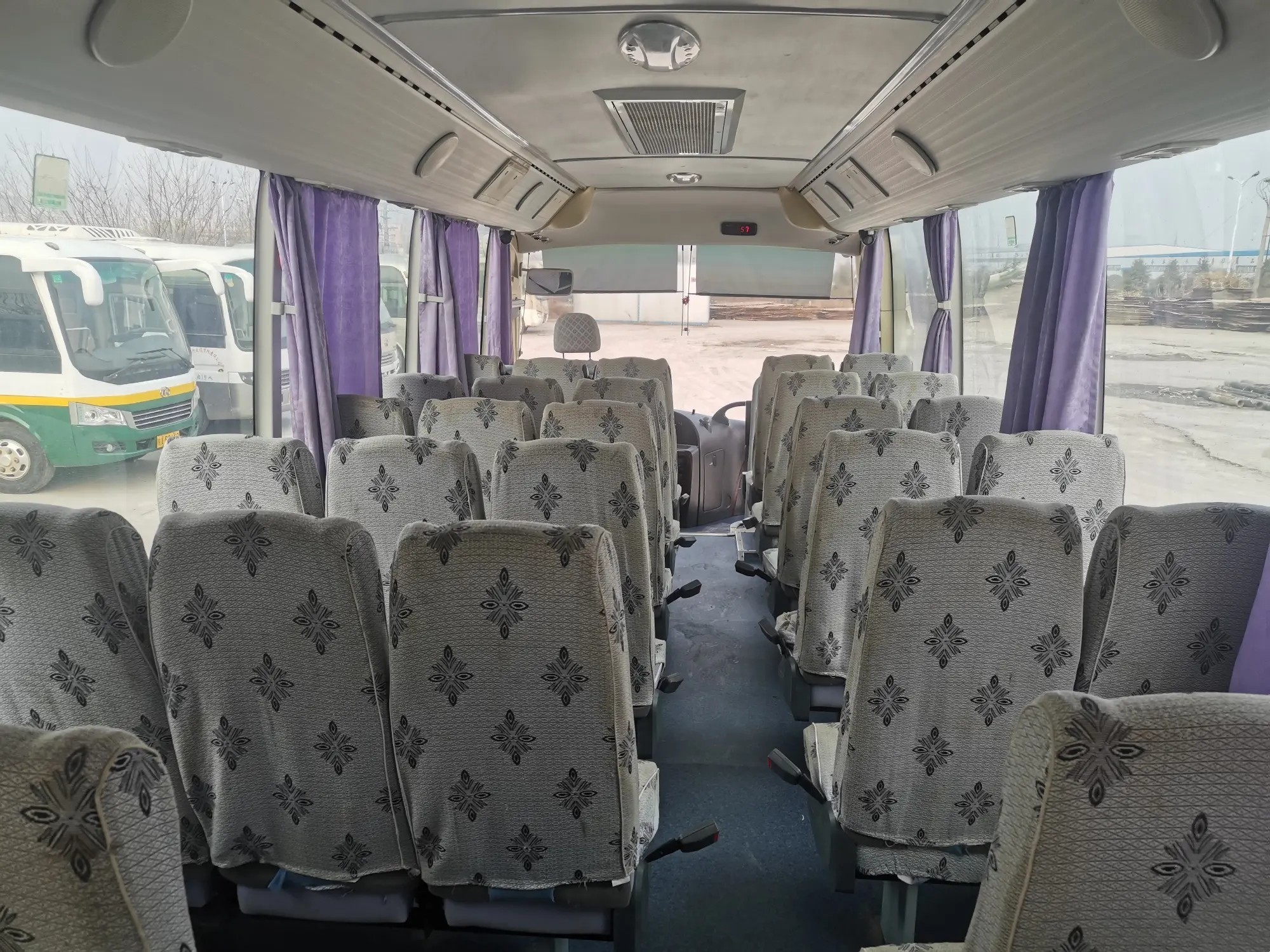 Подержанное окно ZK6888 уплотнения двигателя 162kw автобуса 45seats 2+3layout Yuchai Yutong автобуса