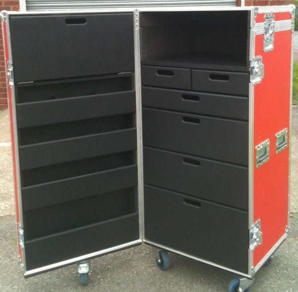 High Durability Aluminum Tool Trolley Case Water Resistant With Wheels Or Rolls