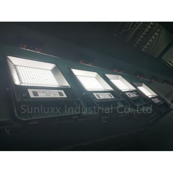 5700K 24000LM Slim LED Flood Light , 200W IP65 Waterproof Outdoor LED Flood Lights