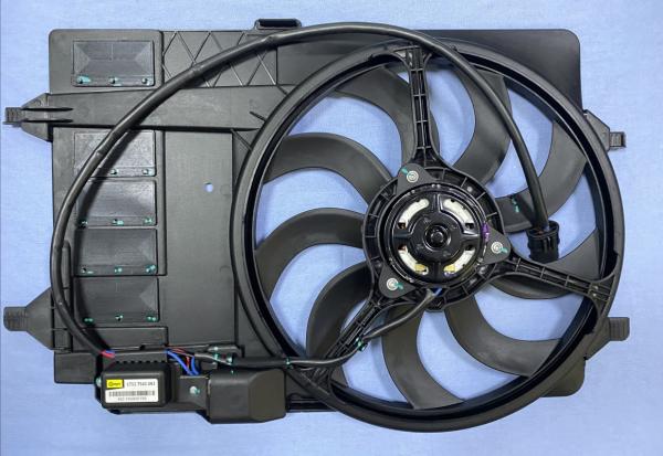 300W 1711 7541 092 BMW Radiator Fan MINI R50 Engine Parts