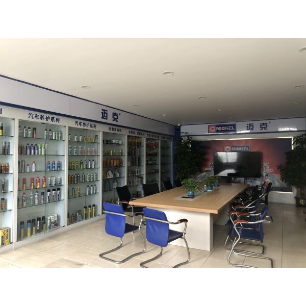 Aeropak 120ml Car Windshield & Window Anti-Fog Spray-Long Lasting No Streaks High Transparency