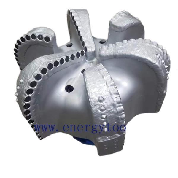 Outil de forage de roche API 22 pouces PDC Pièce de machine de forage de champs pétrolifères