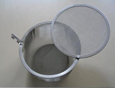 Multilayer extruder screen packs with spot welded or frame edges/filter disc mesh